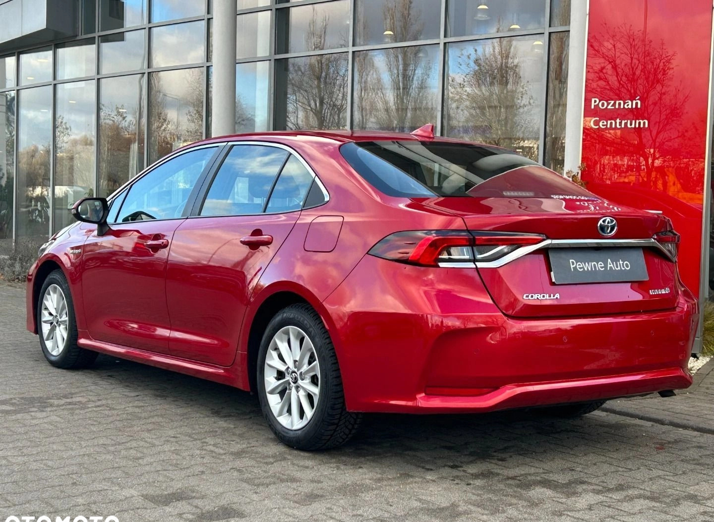 Toyota Corolla cena 84900 przebieg: 103813, rok produkcji 2021 z Poznań małe 46